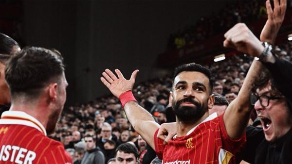 جيمي كاراجير: محمد صلاح بعد كل مباراة تقريبًا يتحدث عن عقده.. والفريق أهم من الأفراد