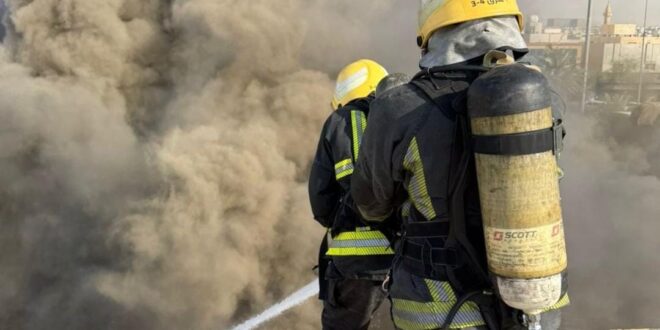 الدفاع المدني يخمد حريقاً ضخماً في محل تجاري بحي المرسلات بالرياض#الدفاع #المدني #يخمد #حريقا #ضخما #في #محل #تجاري #بحي #المرسلات #بالرياض