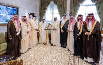 أمير الرياض يستقبل الرافع والعضيب ويطلع على خطة تطوير نادي الزلفي#أمير #الرياض #يستقبل #الرافع #والعضيب #ويطلع #على #خطة #تطوير #نادي #الزلفي