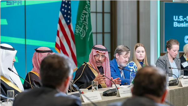 الخريّف يرأس اجتماع الطاولة المستديرة مع كبرى الشركات الأمريكية#الخريف #يرأس #اجتماع #الطاولة #المستديرة #مع #كبرى #الشركات #الأمريكية