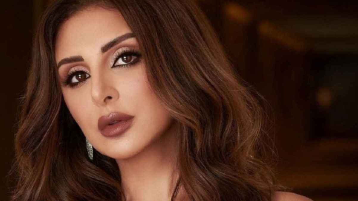 أَنغَام تُدْعُو لِتَامِر حُسْنِي بِالشِّفَاءِ خِلَال حَفْل أَمَامَ الأَهْرَامَات#أنغام #تدعو #لتامر #حسني #بالشفاء #خلال #حفل #أمام #الأهرامات