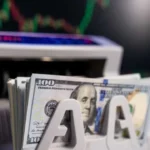 استقرار سعر الدولار مقابل الجنيه في البنوك اليوم 19-12-2025 يعكس توازن العرض والطلب#استقرار #سعر #الدولار #مقابل #الجنيه #في #البنوك #اليوم #يعكس #توازن #العرض #والطلب