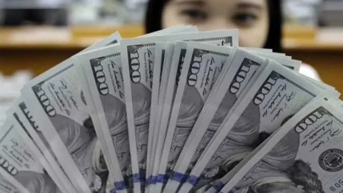 تحديثات الصرف.. سعر الدولار أمام الجنيه في تعاملات البنوك والسوق الموازية اليوم#تحديثات #الصرف. #سعر #الدولار #أمام #الجنيه #في #تعاملات #البنوك #والسوق #الموازية #اليوم