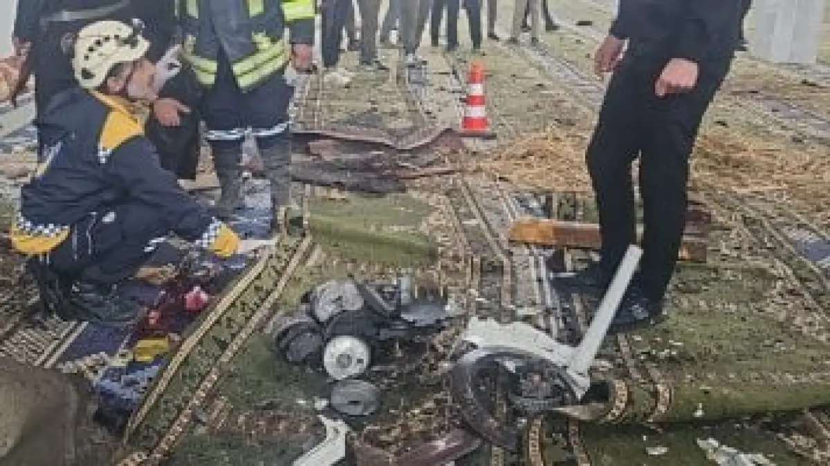 سقوط ضحايا.. تفجير عبوة ناسفة داخل مسجد في سوريا أثناء صلاة الجمعة#سقوط #ضحايا. #تفجير #عبوة #ناسفة #داخل #مسجد #في #سوريا #أثناء #صلاة #الجمعة