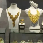 قفزة تاريخية للذهب.. سعر عيار 18 يسجل مستويات قياسية غير مسبوقة بالأسواق المحلية#قفزة #تاريخية #للذهب. #سعر #عيار #يسجل #مستويات #قياسية #غير #مسبوقة #بالأسواق #المحلية