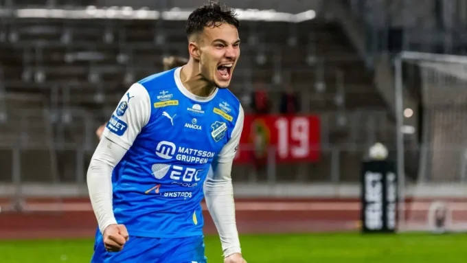 لتجنب انتقاله لـ الأهلي.. تحرك جديد من كرايوفا بسبب عقد أسد الحملاوي – كل الكورة#لتجنب #انتقاله #لـ #الأهلي. #تحرك #جديد #من #كرايوفا #بسبب #عقد #أسد #الحملاوي #كل #الكورة