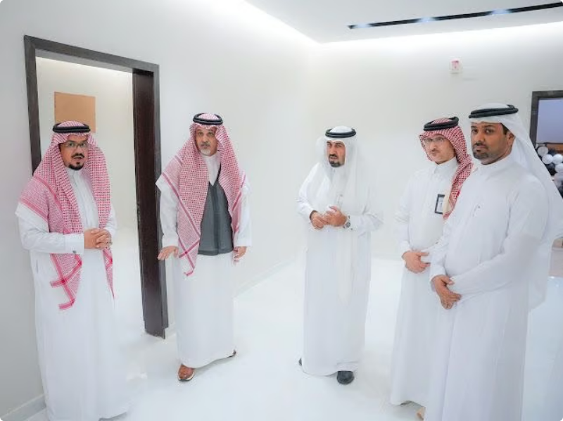 أمير الباحة يوجّه بتسليم وحدات سكنية جاهزة للأسر الأشد حاجة في المخواة#أمير #الباحة #يوجه #بتسليم #وحدات #سكنية #جاهزة #للأسر #الأشد #حاجة #في #المخواة