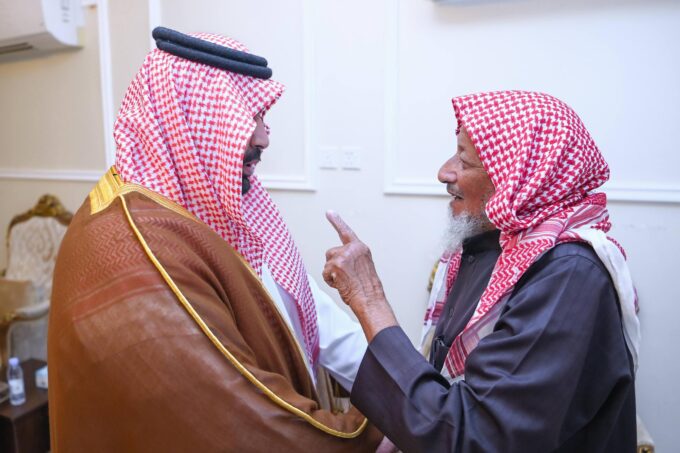 أمير منطقة جازان يعزي شيخ قبيلة بني شراحيل في وفاة شقيقته#أمير #منطقة #جازان #يعزي #شيخ #قبيلة #بني #شراحيل #في #وفاة #شقيقته