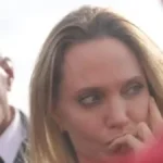 أنجلينا جولي في رفح.. النجمة العالمية تتفقد جهود إمداد غزة بالمساعدات المصرية#أنجلينا #جولي #في #رفح. #النجمة #العالمية #تتفقد #جهود #إمداد #غزة #بالمساعدات #المصرية