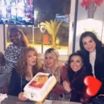 أيقونة الجيل.. ظهور مفاجئ للفنانة نيللي في ميلادها الـ 77 يثير ضجة واسعة#أيقونة #الجيل. #ظهور #مفاجئ #للفنانة #نيللي #في #ميلادها #الـ #يثير #ضجة #واسعة