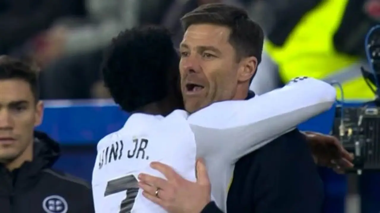 احترام المنافسين ركيزة لا تتجزأ من أخلاقيات كرة القدم#احترام #المنافسين #ركيزة #لا #تتجزأ #من #أخلاقيات #كرة #القدم