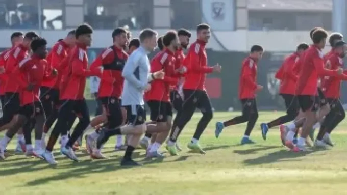الأهلي يواصل تدريباته استعدادا لمواجهة يانج أفريكانز الحاسمة#الأهلي #يواصل #تدريباته #استعدادا #لمواجهة #يانج #أفريكانز #الحاسمة