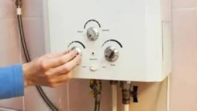 القاتل الصامت.. علامة خفية في سخان الغاز تنهي حياة أسرة بالكامل في دقائق#القاتل #الصامت. #علامة #خفية #في #سخان #الغاز #تنهي #حياة #أسرة #بالكامل #في #دقائق