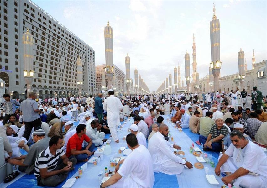 بدء استقبال طلبات الإفطار الرمضاني للأفراد والجمعيات بالمسجد النبوي#بدء #استقبال #طلبات #الإفطار #الرمضاني #للأفراد #والجمعيات #بالمسجد #النبوي