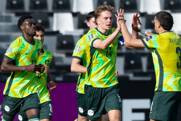 بريمونتادا خاطفة.. أستراليا تقلب الطاولة على تايلاند وتتصدر مجموعة "أسود الرافدين"#بريمونتادا #خاطفة. #أستراليا #تقلب #الطاولة #على #تايلاند #وتتصدر #مجموعة #أسود #الرافدين