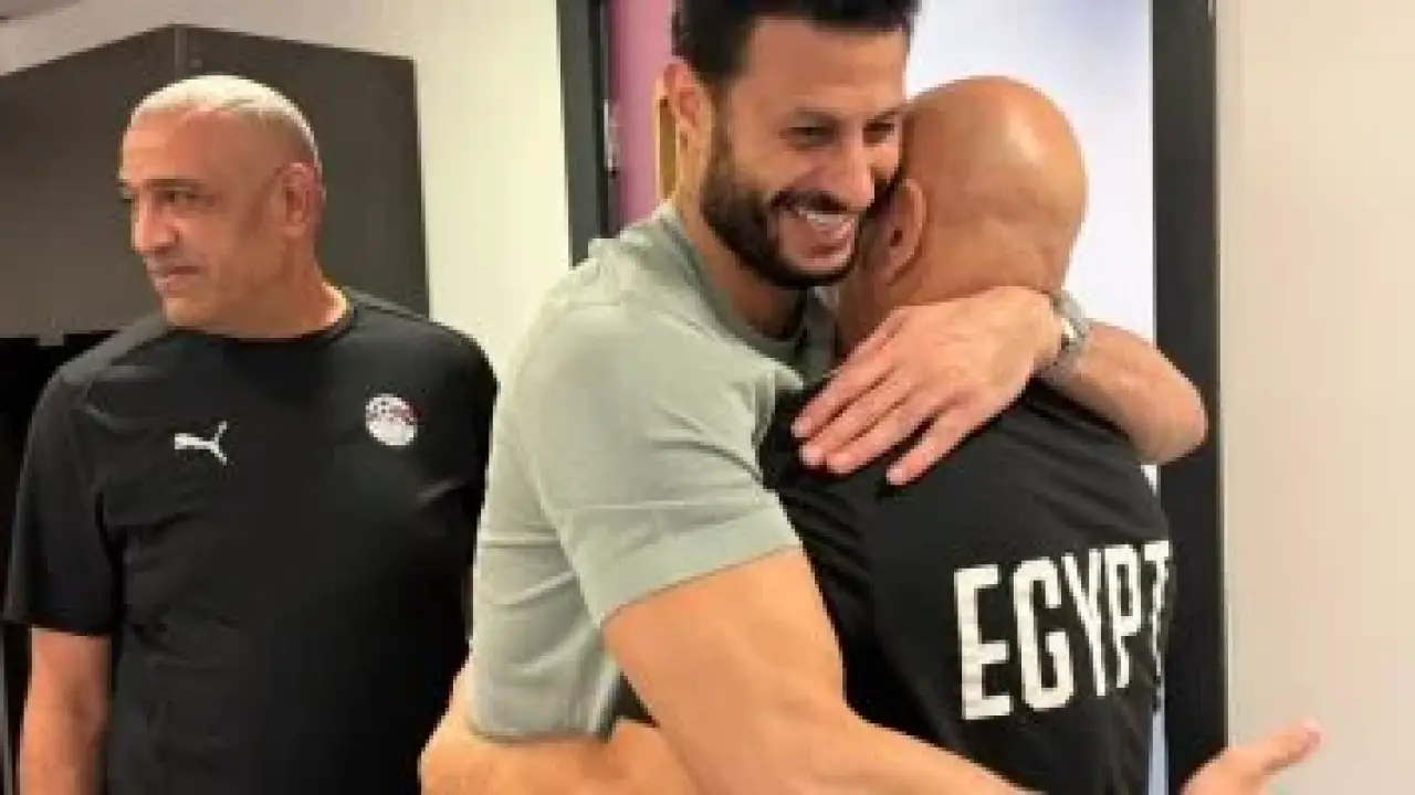 تحذير حسام حسن.. طلب سري للشناوي يثير الجدل قبل موقعة السنغال المرتقبة#تحذير #حسام #حسن. #طلب #سري #للشناوي #يثير #الجدل #قبل #موقعة #السنغال #المرتقبة