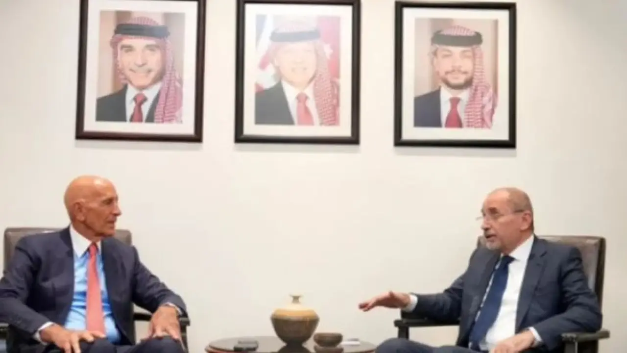 تحرك أمريكي مفاجئ.. مبعوث ترمب يحسم الجدل بشأن مستقبل حلب وتواجد قسد#تحرك #أمريكي #مفاجئ. #مبعوث #ترمب #يحسم #الجدل #بشأن #مستقبل #حلب #وتواجد #قسد