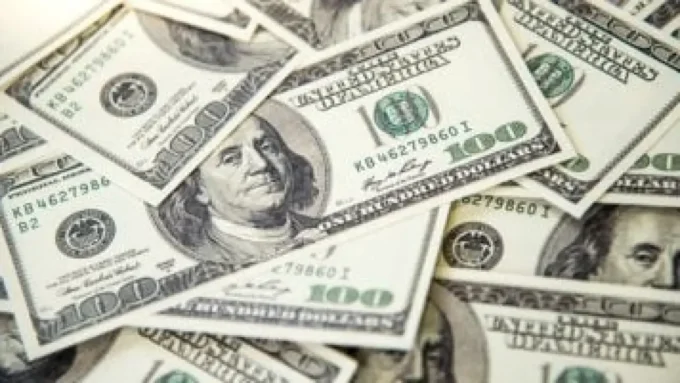 تحرك جديد في بنك مصر.. سعر الدولار يربك الحسابات في أولى تعاملات 2026#تحرك #جديد #في #بنك #مصر. #سعر #الدولار #يربك #الحسابات #في #أولى #تعاملات