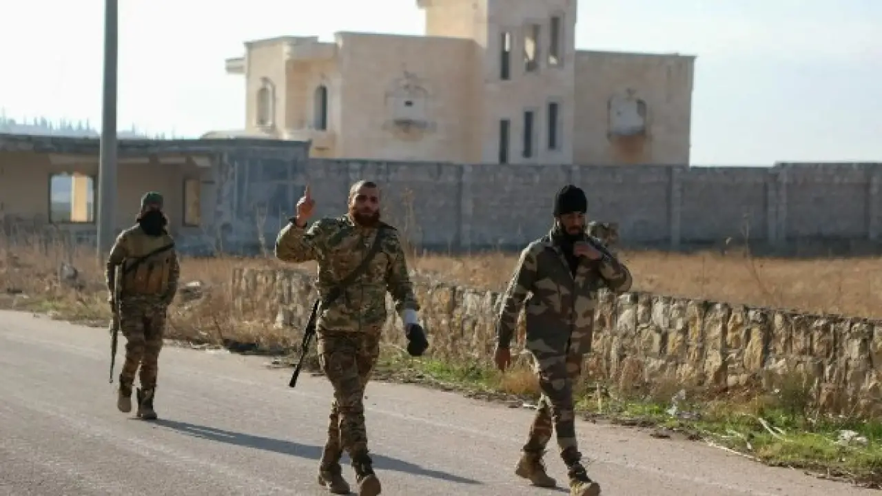 تحرك عسكري مفاجئ.. بيان القيادة المركزية الأمريكية يحسم الجدل حول مصير حلب وتطوراتها السريعة#تحرك #عسكري #مفاجئ. #بيان #القيادة #المركزية #الأمريكية #يحسم #الجدل #حول #مصير #حلب #وتطوراتها #السريعة