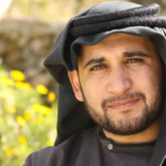 تَفَاصِيلُ رَحِيلِ "حَكَوَاتِي فِلَسْطِين" حَمْزَةَ العَقْرَبَاوِي بِحَادِثَةٍ صَادِمَةٍ#تفاصيل #رحيل #حكواتي #فلسطين #حمزة #العقرباوي #بحادثة #صادمة