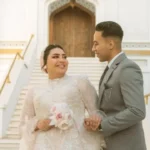 خطوبة رؤى وبهاء.. لقطات مسربة تثير تساؤلات المتابعين حول هوية العريس الجديد#خطوبة #رؤى #وبهاء. #لقطات #مسربة #تثير #تساؤلات #المتابعين #حول #هوية #العريس #الجديد