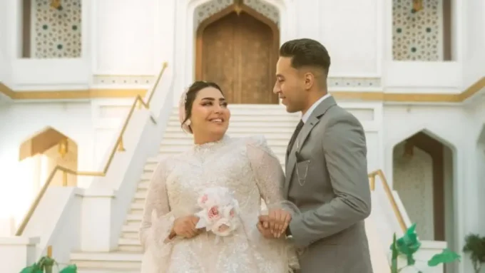 خطوبة رؤى وبهاء.. لقطات مسربة تثير تساؤلات المتابعين حول هوية العريس الجديد#خطوبة #رؤى #وبهاء. #لقطات #مسربة #تثير #تساؤلات #المتابعين #حول #هوية #العريس #الجديد