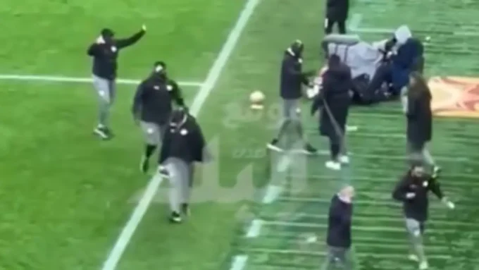 دموع الركراكي.. فرحة هستيرية لأسود التيرانجا تنهي حلم المغرب في اللحظات الأخيرة#دموع #الركراكي. #فرحة #هستيرية #لأسود #التيرانجا #تنهي #حلم #المغرب #في #اللحظات #الأخيرة