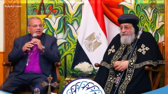 رئيس الطائفة الإنجيلية.. رسالة غير متوقعة للبابا تواضروس تثير تفاعلاً واسعاً بمصر#رئيس #الطائفة #الإنجيلية. #رسالة #غير #متوقعة #للبابا #تواضروس #تثير #تفاعلا #واسعا #بمصر