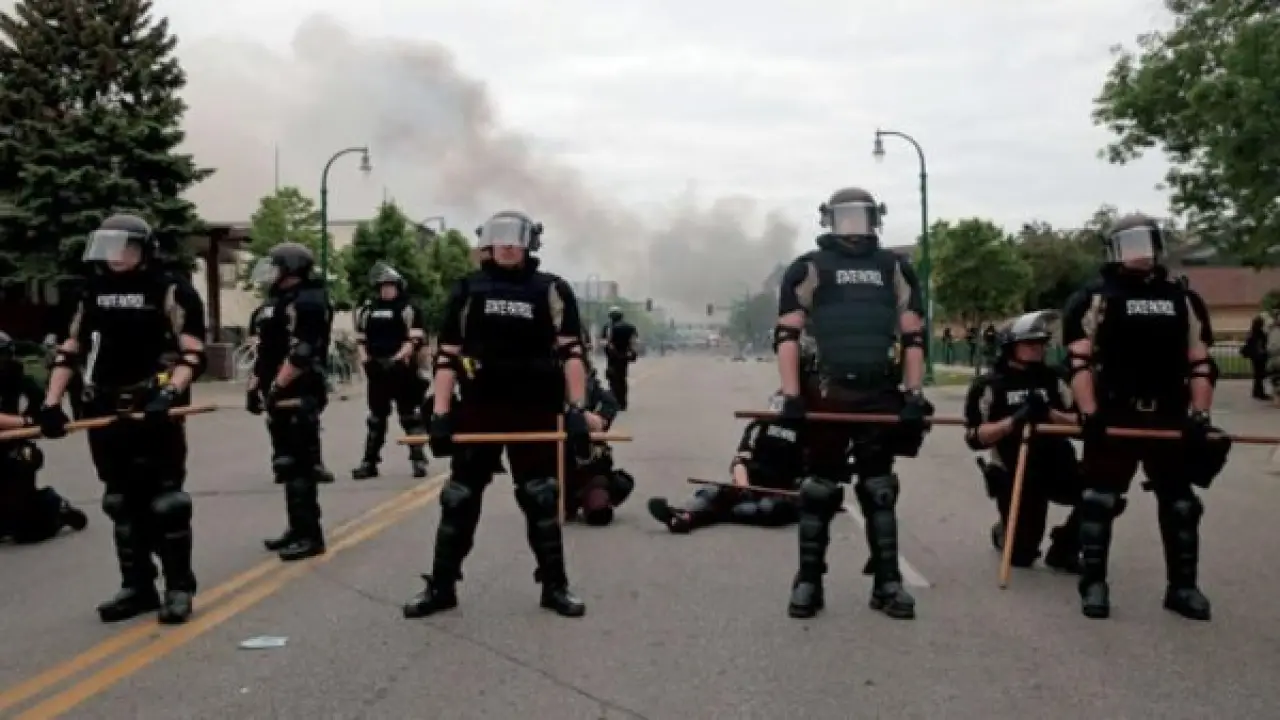 زلزال سياسي في أمريكا.. تحقيقات كبرى تلاحق حاكم مينيسوتا وعمدة مينيابوليس لأسباب غامضة#زلزال #سياسي #في #أمريكا. #تحقيقات #كبرى #تلاحق #حاكم #مينيسوتا #وعمدة #مينيابوليس #لأسباب #غامضة