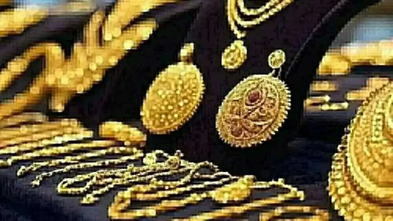 زلزال في الصاغة.. قفزة غير متوقعة لأسعار الذهب تصدم المقبلين على الشراء اليوم#زلزال #في #الصاغة. #قفزة #غير #متوقعة #لأسعار #الذهب #تصدم #المقبلين #على #الشراء #اليوم