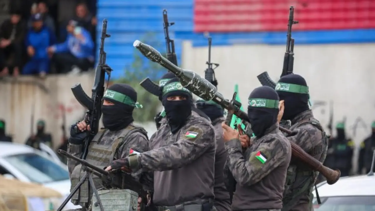 سيناريو الرعب القادم.. اعترافات إسرائيلية صادمة بشأن نزع سلاح المقاومة في غزة#سيناريو #الرعب #القادم. #اعترافات #إسرائيلية #صادمة #بشأن #نزع #سلاح #المقاومة #في #غزة