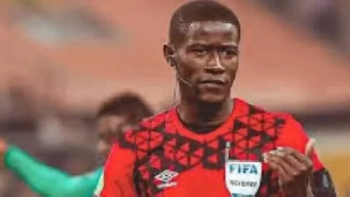 صافرة الجابوني أتشو.. حكم مباراة مصر وبنين في ثمن نهائي كأس الأمم#صافرة #الجابوني #أتشو. #حكم #مباراة #مصر #وبنين #في #ثمن #نهائي #كأس #الأمم