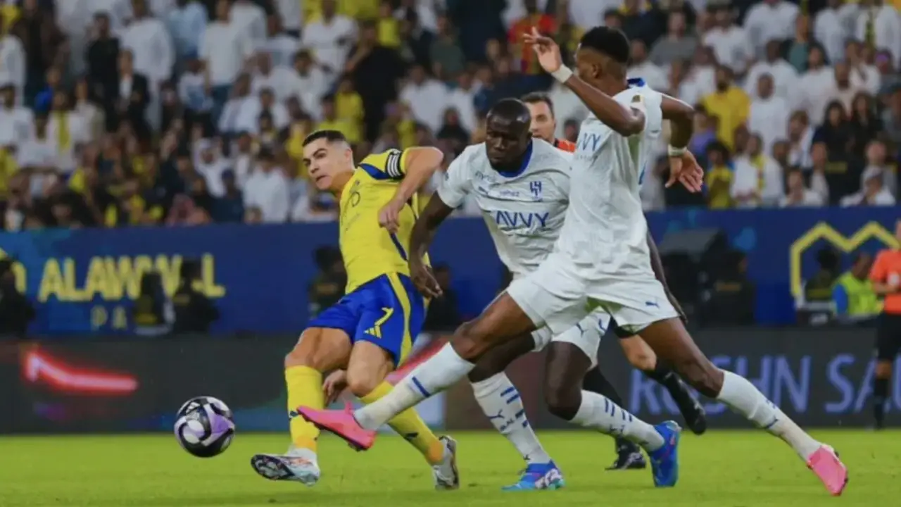 صدام الجبابرة.. قرار فني مفاجئ يقلب موازين ديربي الهلال والنصر في روشن#صدام #الجبابرة. #قرار #فني #مفاجئ #يقلب #موازين #ديربي #الهلال #والنصر #في #روشن