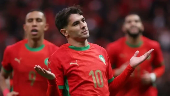 صدام العمالقة.. قرار مفاجئ من الركراكي يحسم تشكيل المغرب أمام السنغال في النهائي#صدام #العمالقة. #قرار #مفاجئ #من #الركراكي #يحسم #تشكيل #المغرب #أمام #السنغال #في #النهائي