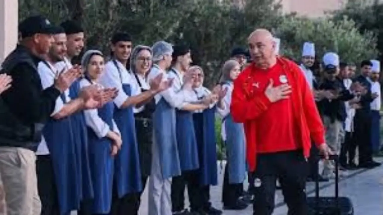 ضياء السيد يخرج عن صمته.. الحقيقة الكاملة وراء هدف السنغال الصادم في شباك الشناوي#ضياء #السيد #يخرج #عن #صمته. #الحقيقة #الكاملة #وراء #هدف #السنغال #الصادم #في #شباك #الشناوي