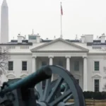 غموض في البيت الأبيض.. قرار ترامب بشأن إيران يربك الحسابات الدولية ويشعل التكهنات#غموض #في #البيت #الأبيض. #قرار #ترامب #بشأن #إيران #يربك #الحسابات #الدولية #ويشعل #التكهنات