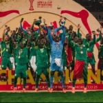 فاجعة في السنغال.. اعتداء غامض ينهي حياة مشجع وسط احتفالات التتويج الإفريقي#فاجعة #في #السنغال. #اعتداء #غامض #ينهي #حياة #مشجع #وسط #احتفالات #التتويج #الإفريقي