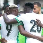 قائد نيجيريا يتعهد بدفع مكافآت زملائه من ماله الخاص لتحفيزهم قبل مواجهة الجزائر المرتقبة#قائد #نيجيريا #يتعهد #بدفع #مكافآت #زملائه #من #ماله #الخاص #لتحفيزهم #قبل #مواجهة #الجزائر #المرتقبة