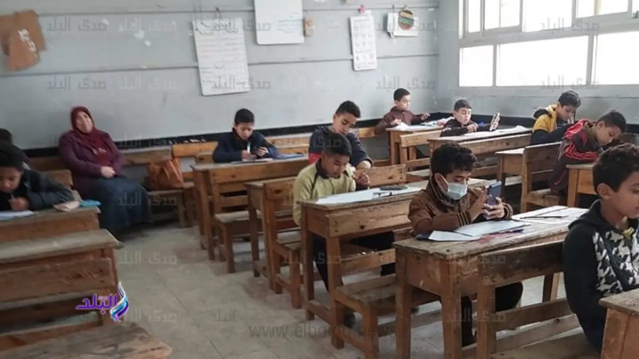 قرار حاسم.. التعليم تنهي أزمة الهواتف داخل لجان امتحانات نصف عام 2026#قرار #حاسم. #التعليم #تنهي #أزمة #الهواتف #داخل #لجان #امتحانات #نصف #عام