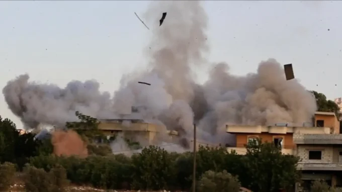 قصف بلدة المنصوري.. تصعيد مباغت يشعل الأوضاع في جنوب لبنان ويثير الرعب بين السكان#قصف #بلدة #المنصوري. #تصعيد #مباغت #يشعل #الأوضاع #في #جنوب #لبنان #ويثير #الرعب #بين #السكان