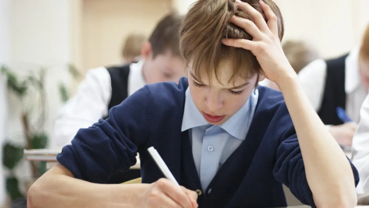 لحظات استلام الأسئلة.. كلمات نبوية تمنحك الثبات والتركيز الكامل في أصعب الاختبارات#لحظات #استلام #الأسئلة. #كلمات #نبوية #تمنحك #الثبات #والتركيز #الكامل #في #أصعب #الاختبارات