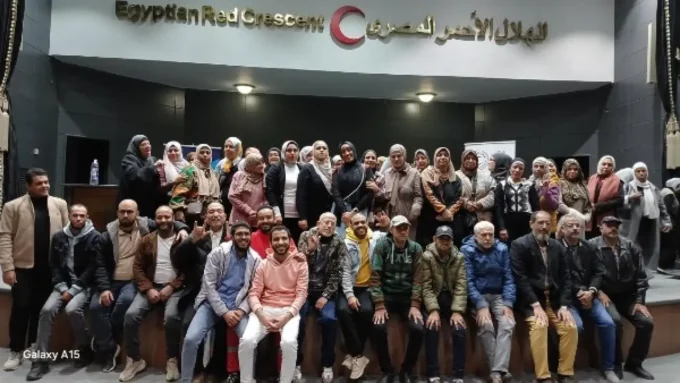 لغة الإشارة تنقذ الأرواح.. تعاون إنساني فريد ينهي عزلة ذوي الهمم في حالات الطوارئ#لغة #الإشارة #تنقذ #الأرواح. #تعاون #إنساني #فريد #ينهي #عزلة #ذوي #الهمم #في #حالات #الطوارئ