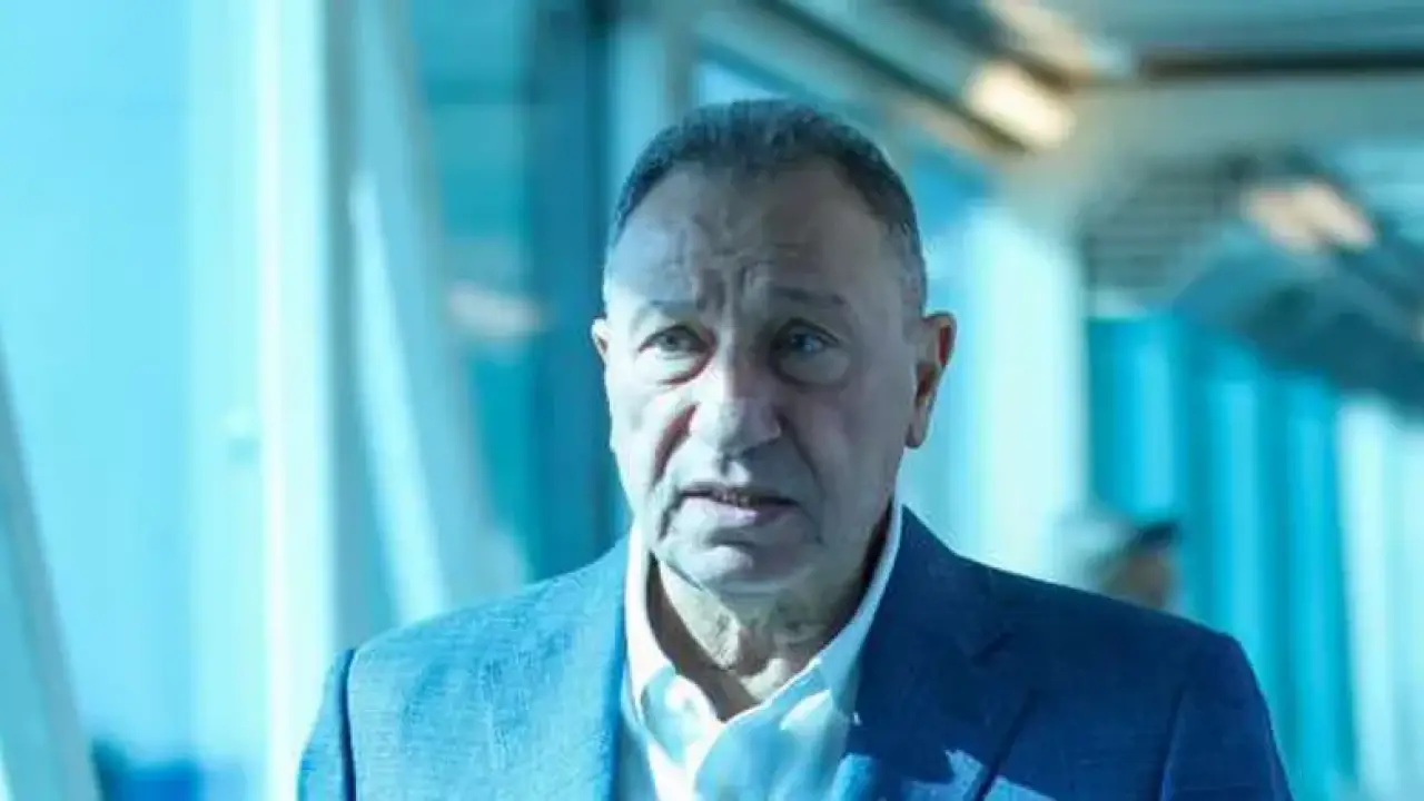 محمود الخطيب يتدخل لإنهاء صفقة عمر الساعي بعد مواجهة الأهلي ومودرن سبورت وتحديد ملامح القائمة الجديدة.#محمود #الخطيب #يتدخل #لإنهاء #صفقة #عمر #الساعي #بعد #مواجهة #الأهلي #ومودرن #سبورت #وتحديد #ملامح #القائمة #الجديدة