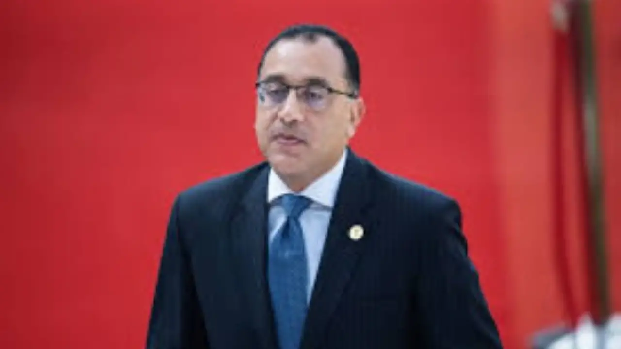 مدبولي يزور البرلمان لتهنئة المستشار هشام بدوي برئاسة المجلس#مدبولي #يزور #البرلمان #لتهنئة #المستشار #هشام #بدوي #برئاسة #المجلس