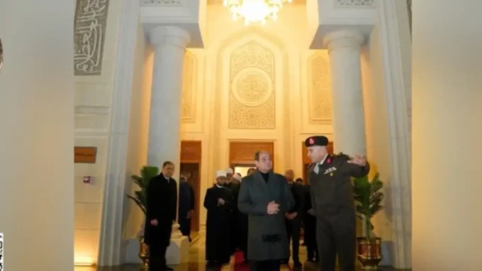 مسجد العزيز الحكيم.. الرئيس السيسي ينهي الجدل حول ملامح الطراز المعماري الجديد بالمقطم#مسجد #العزيز #الحكيم. #الرئيس #السيسي #ينهي #الجدل #حول #ملامح #الطراز #المعماري #الجديد #بالمقطم