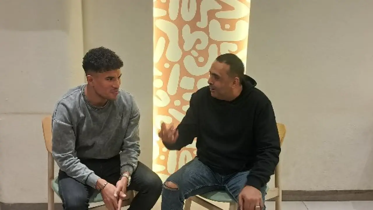 مصطفى شكشك يكشف.. سر خطير وراء تألق حمزة الجمل يقلب موازين الموسم الحالي#مصطفى #شكشك #يكشف. #سر #خطير #وراء #تألق #حمزة #الجمل #يقلب #موازين #الموسم #الحالي