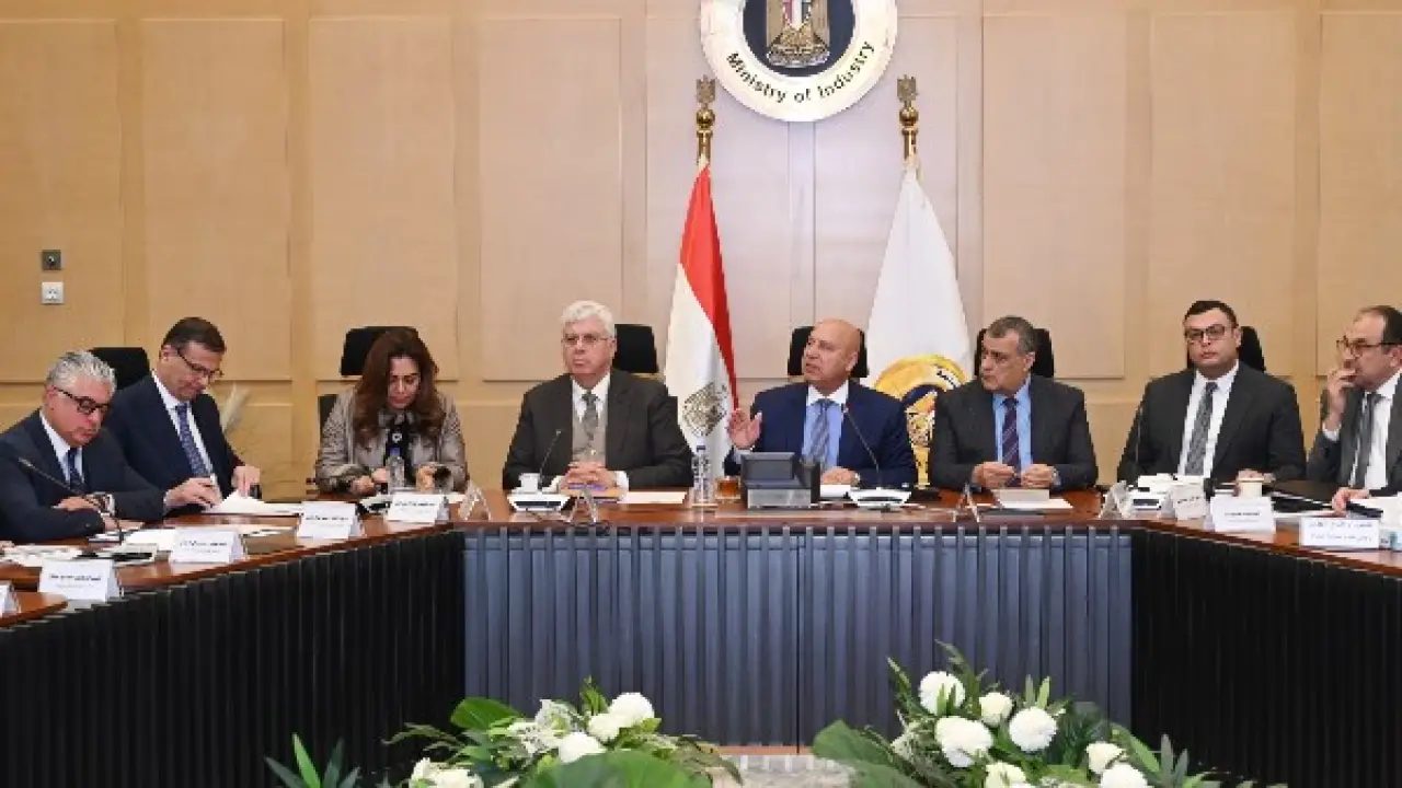 مليار دولار استثمارات كيماويات و291 مليونًا لإطارات السيارات.. وطرح 3 رخص أسمنت جديدة#مليار #دولار #استثمارات #كيماويات #و291 #مليونا #لإطارات #السيارات. #وطرح #رخص #أسمنت #جديدة