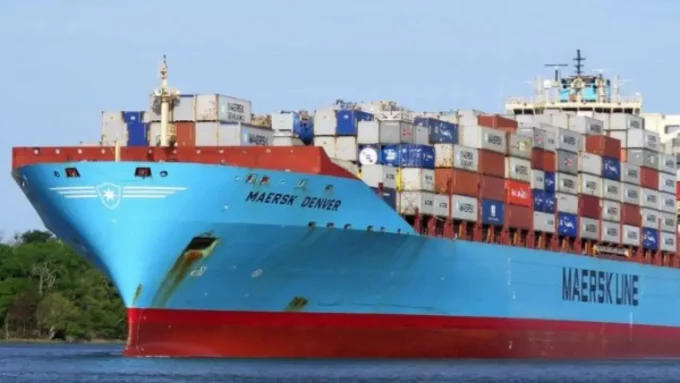 ممر باب المندب.. سفينة ميرسك دينيڤر تتحدى المخاطر وتنعش الآمال في قناة السويس#ممر #باب #المندب. #سفينة #ميرسك #دينيڤر #تتحدى #المخاطر #وتنعش #الآمال #في #قناة #السويس