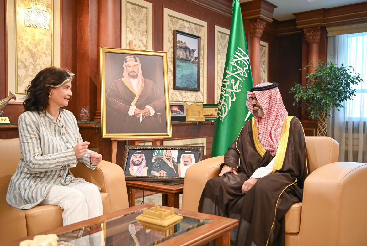 نائب أمير جازان يستقبل سفيرة مملكة الدنمارك#نائب #أمير #جازان #يستقبل #سفيرة #مملكة #الدنمارك