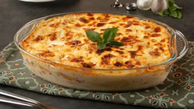 وجبة الـ 25 دقيقة.. سر البطاطس بالبشاميل الذي ينهي أزمة غداء منتصف الأسبوع#وجبة #الـ #دقيقة. #سر #البطاطس #بالبشاميل #الذي #ينهي #أزمة #غداء #منتصف #الأسبوع